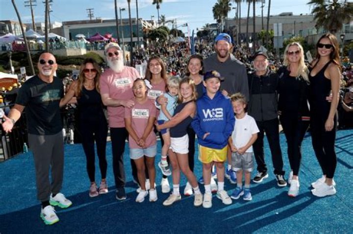 Antony Starr's Family: Kids & Partner Revealed | The Boys Star