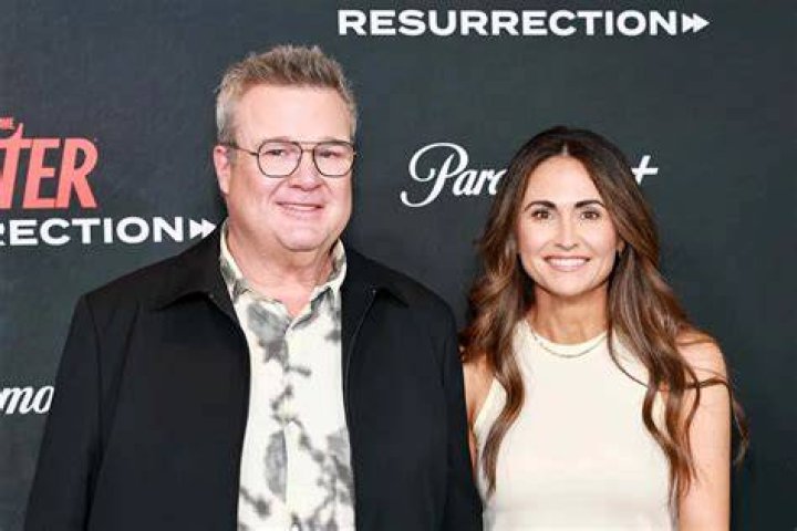 Eric Stonestreet & Lindsay Schweitzer: Engagement News & More!