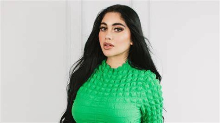 Jailyne Ojeda: Photos & Videos You Need to See!