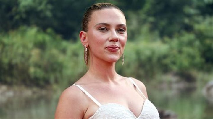 Scarlett Johansson Nude Scenes: Unseen Footage & Leaked Pics!